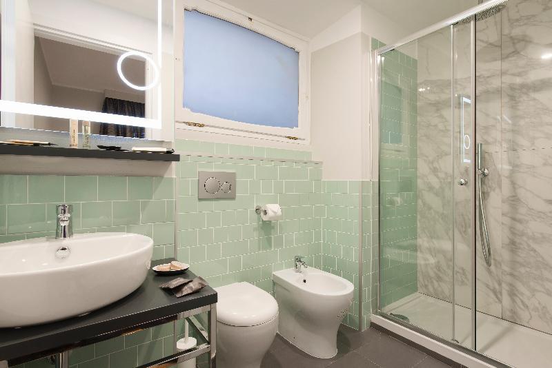 Hotel Otivm 4*